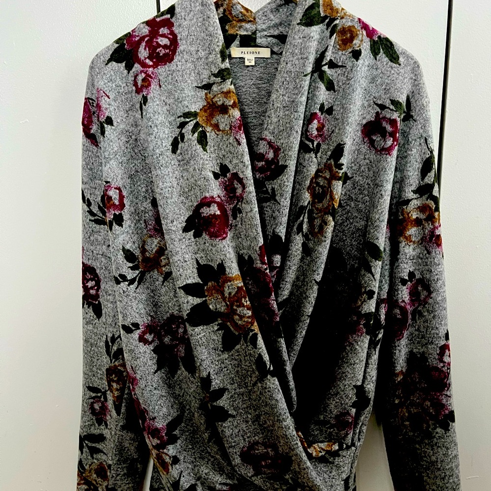 Pleione by Anthropologie XS polyester/spandex sweater